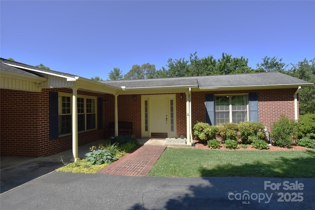 141 Azalea Dr, Connelly Springs, NC 28612 - ranch-style house with brick siding