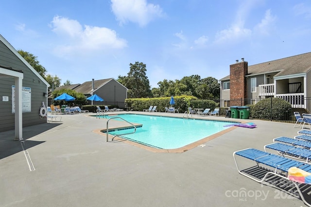 3020 Heathstead Pl Unit A, Charlotte, NC 28210 - community pool with a patio