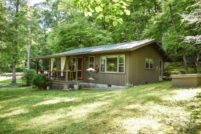 3435 Conleys Creek Rd, Whittier, NC 28789 - view of front of house with crawl space, covered porch, and a front yard