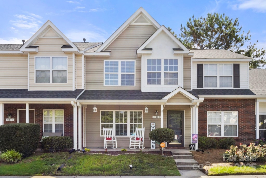 11023 Kinston Ridge Pl, Charlotte, NC 28273 - photo 1