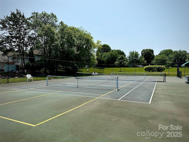 17431 Tuscany Ln, Cornelius, NC 28031 - view of tennis court featuring community basketball court