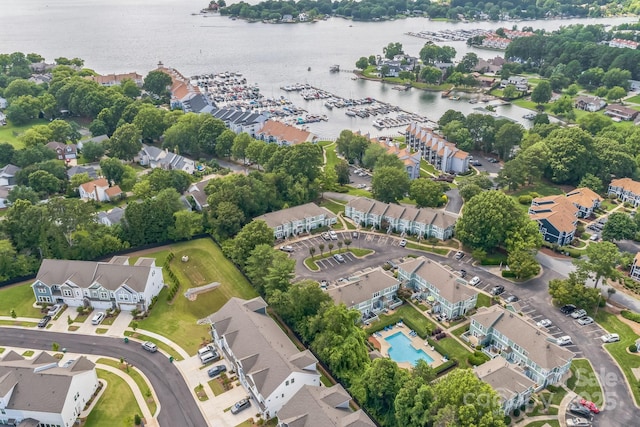 17431 Tuscany Ln, Cornelius, NC 28031 - aerial view of property and surrounding area with a nearby body of water, numerous boat docks, and nearby suburban area