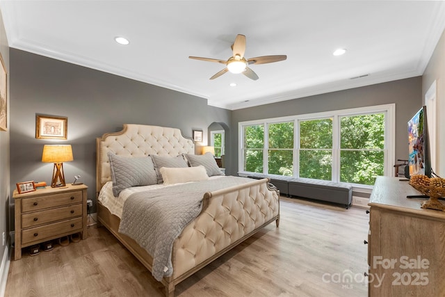 10007 Hillspring Dr, Huntersville, NC 28078 - bedroom featuring ornamental molding, light wood finished floors, recessed lighting, and ceiling fan