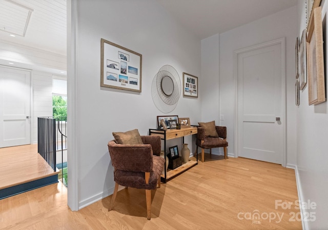 2837 Kenwood Sharon Ln, Charlotte, NC 28211 - sitting room with light wood finished floors