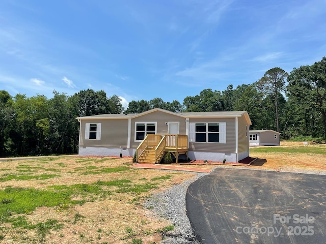 4164 Tallent Rd, Morganton, NC 28655 - manufactured / mobile home with crawl space and a front yard