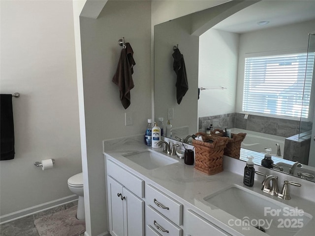 15005 Savannah Hall Dr Unit 72, Charlotte, NC 28273 - bathroom featuring double vanity and a bath