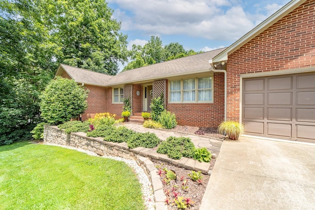 7029 Forest Hills Dr, Denver, NC 28037 - ranch-style house with brick siding, a front lawn, a garage, and driveway
