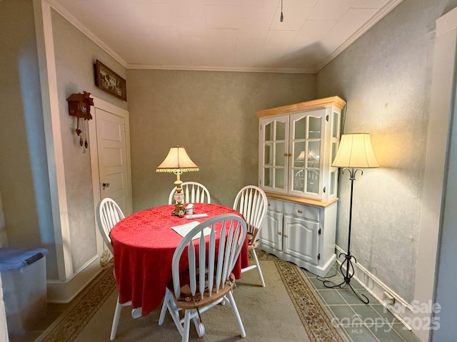 192 W Court St, Rutherfordton, NC 28139 - dining space with ornamental molding