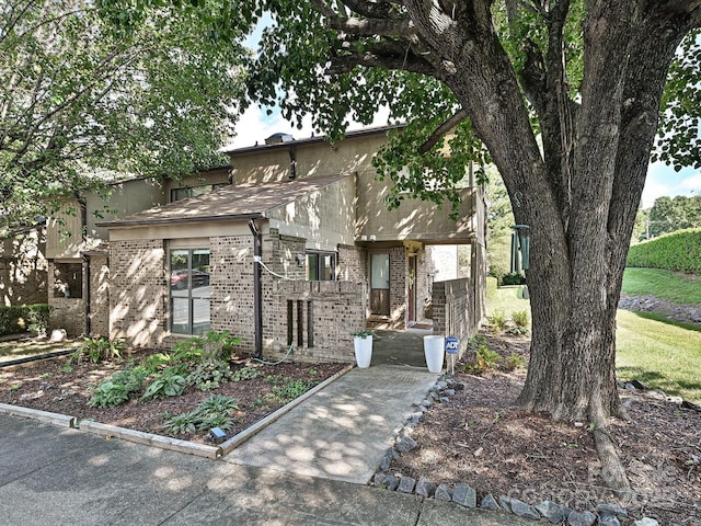 7916 Charter Oak Ln, Charlotte, NC 28226 - photo 2