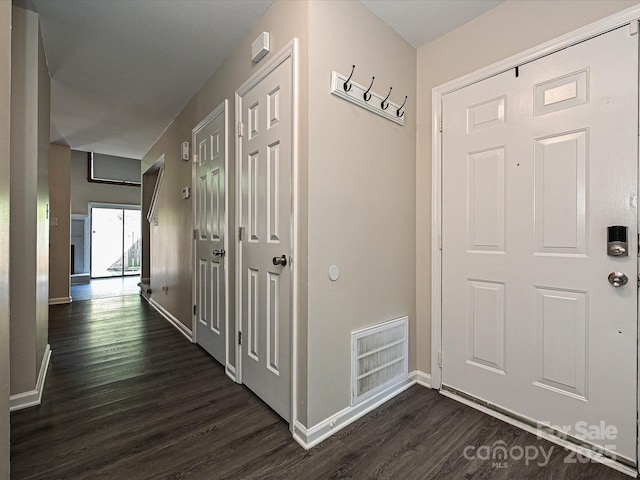 7916 Charter Oak Ln, Charlotte, NC 28226 - photo 4