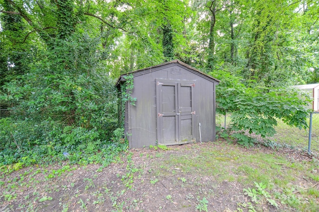 5424 Amado St, Charlotte, NC 28215 - view of shed