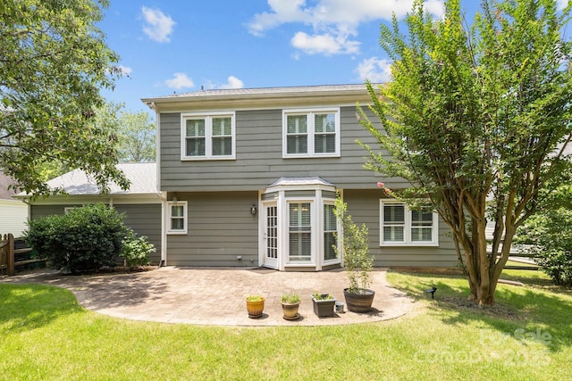 9121 Four Acre Ct, Charlotte, NC 28210 - rear view of property featuring a yard and a patio area