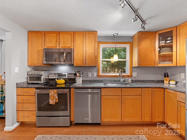 911 Munday Ct, Charlotte, NC 28270 - photo 14