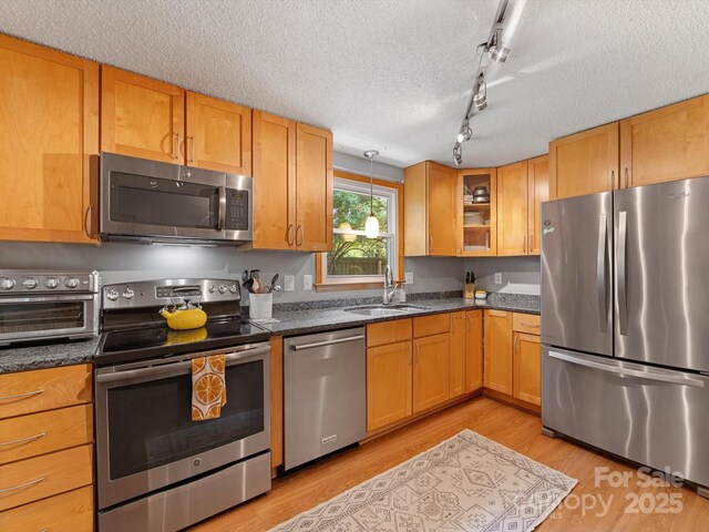 911 Munday Ct, Charlotte, NC 28270 - photo 15