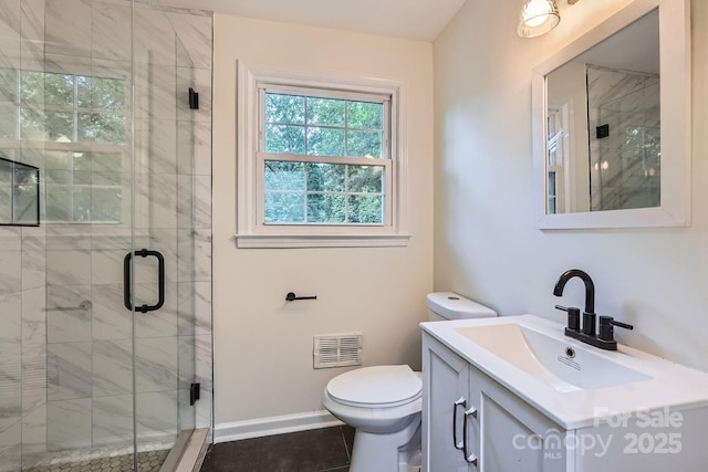 1224 E Woodlawn Rd, Charlotte, NC 28209 - bathroom featuring vanity and a stall shower