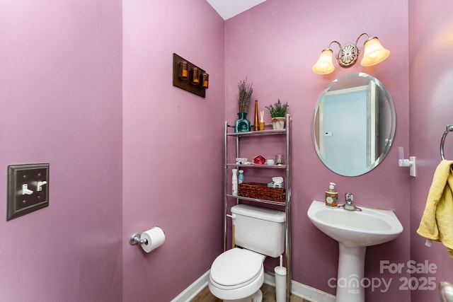 7218 Cascading Pines Dr, Fort Mill, SC 29708 - half bath featuring toilet and baseboards