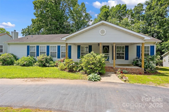 56 Founders Way, Arden, NC 28704 - ranch-style home with covered porch and a front yard
