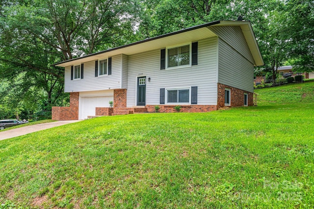 1309 Poplar Cir, Newton, NC 28658 - photo 1
