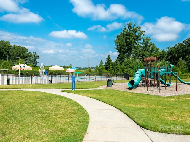 9123 Magnolia Lily Ave, Charlotte, NC 28227 - view of community play area