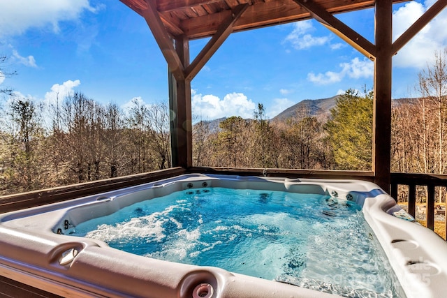 264 Moonbeam Ln, Clyde, NC 28721 - photo 20