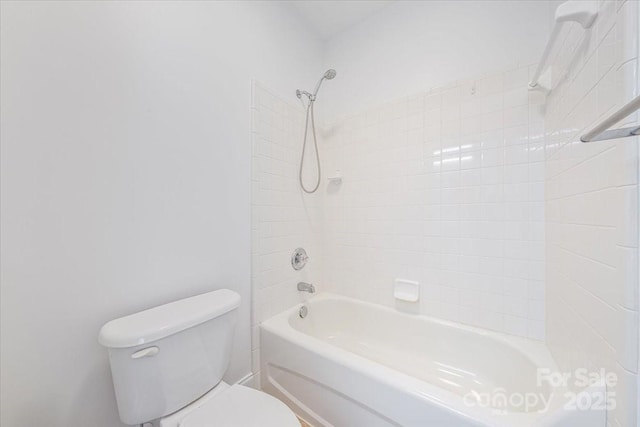 5728 Mantario Dr, Charlotte, NC 28269 - photo 32