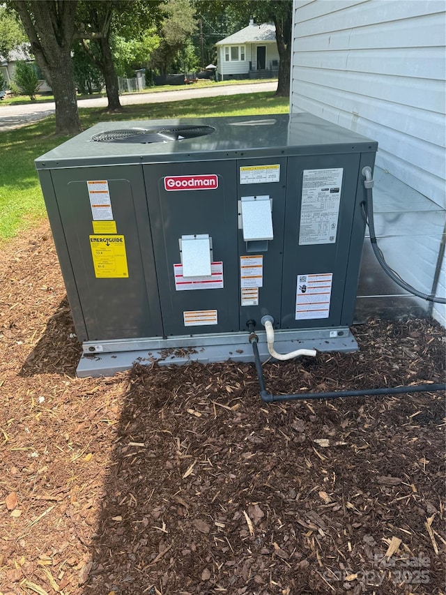 3412 1st Avenue Cir NW, Hickory, NC 28601 - exterior view of a central AC unit