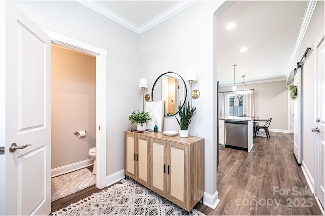 2526 Snow Creek Rd NE, Hickory, NC 28601 - bathroom with wood finished floors, crown molding, vanity, and recessed lighting