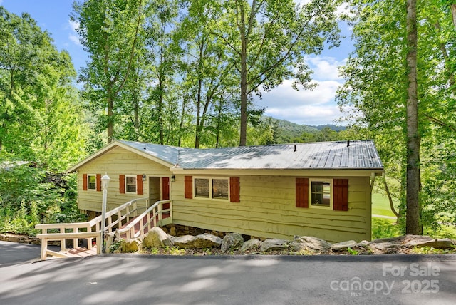 386 Country Club Dr Unit C6, Canton, NC 28716 - view of front of property featuring a metal roof