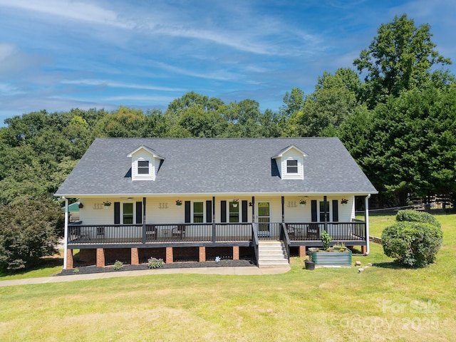 814 Carved Oak Ct, York, SC 29745 - cape cod home featuring a porch, a front lawn, and roof with shingles