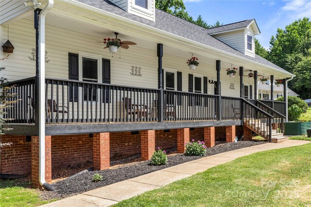 814 Carved Oak Ct, York, SC 29745 - view of front of property featuring a porch, a shingled roof, and ceiling fan
