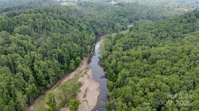 000 Vaughn Rd, Spruce Pine, NC 28777