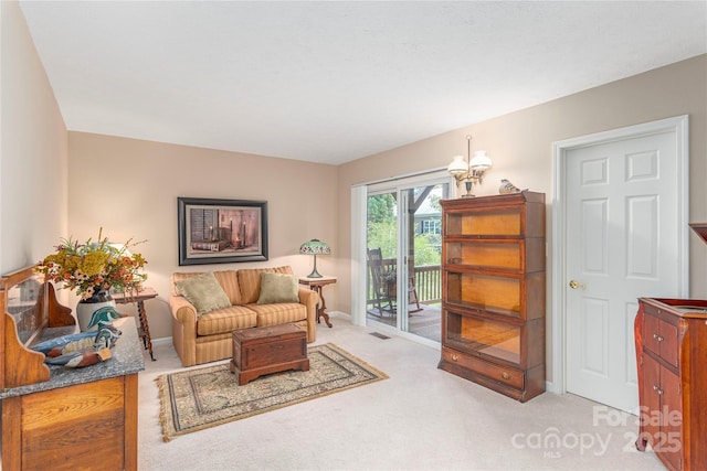 190 Shaws Creek Farm Rd, Hendersonville, NC 28739 - living area with light carpet and baseboards