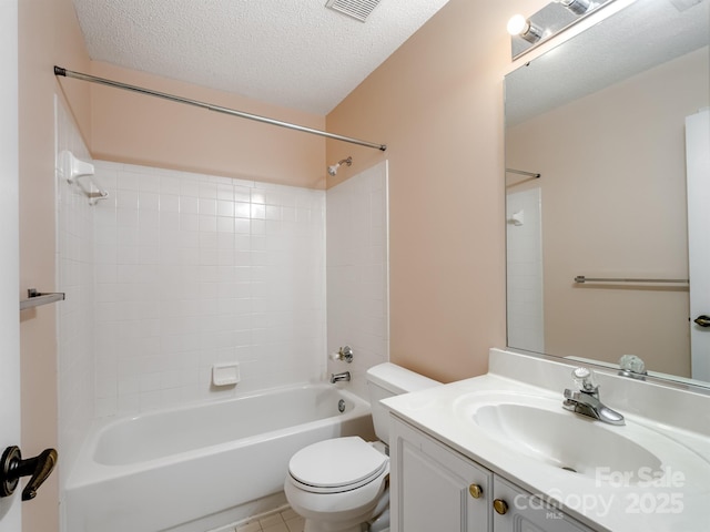 3720 Winterberry Ct NW, Concord, NC 28027 - bathroom with vanity, bathing tub / shower combination, and a textured ceiling