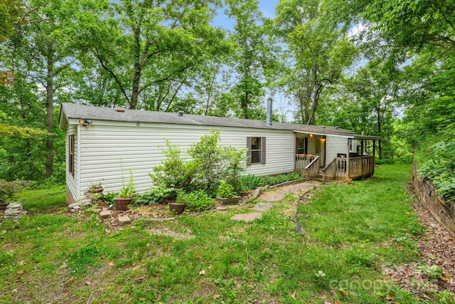 6 Kims Ct, Clyde, NC 28721 - back of property with a yard
