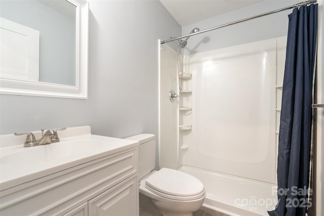 213 Pinewood Dr, Grover, NC 28073 - bathroom featuring vanity and a shower with shower curtain