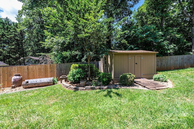 3889 Mattingly Dr, Hickory, NC 28602 - fenced backyard featuring a shed