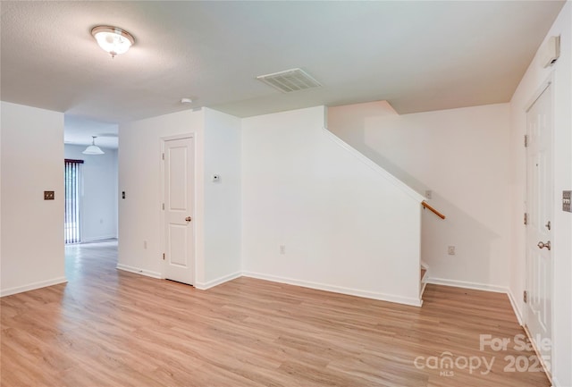5319 Swearngan Rd, Charlotte, NC 28216 - photo 2