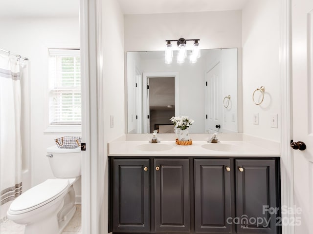 1605 Ambergate Dr, Waxhaw, NC 28173 - bathroom with double vanity and a shower with curtain