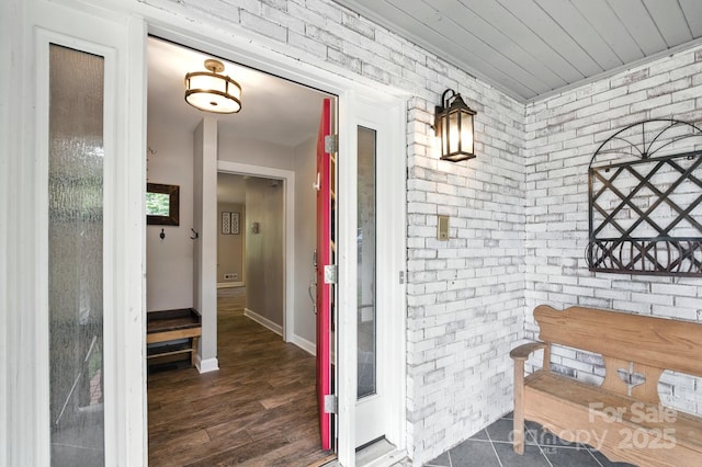 310 25th Ave NW, Hickory, NC 28601 - entrance to property featuring a porch