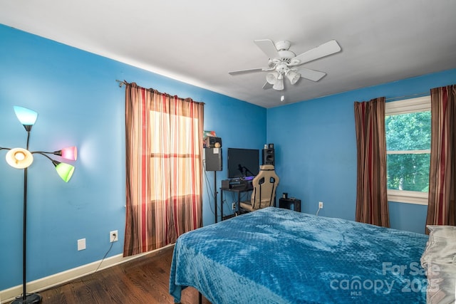 310 25th Ave NW, Hickory, NC 28601 - bedroom with wood finished floors and baseboards