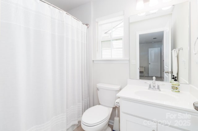 4268 Coachwhip Ave, Lancaster, SC 29720 - full bath featuring vanity and curtained shower