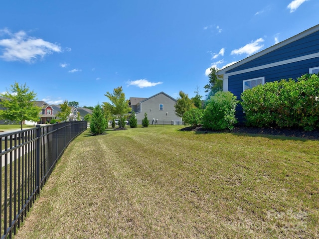 1324 Mona Vale Dr, Huntersville, NC 28078 - fenced backyard with a residential view