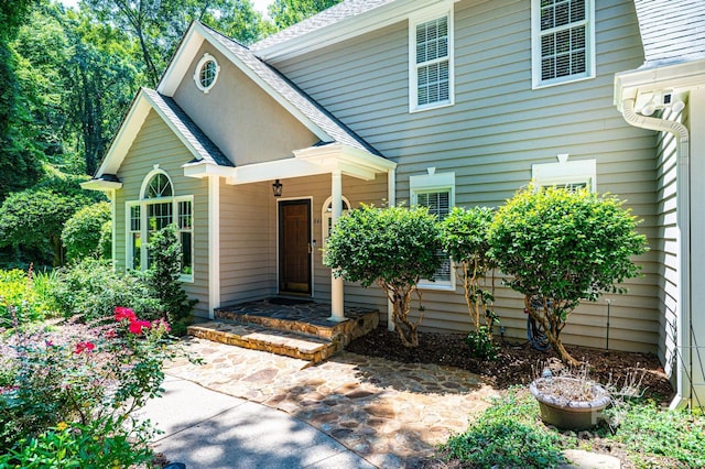 841 16th Avenue Ln NW, Hickory, NC 28601 - doorway to property featuring a shingled roof