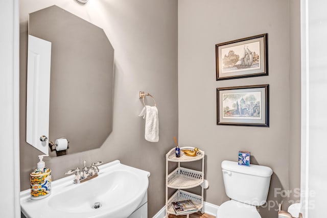 10509 Serape Rd, Charlotte, NC 28277 - bathroom featuring a sink and toilet