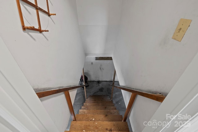 100 Nimitz Dr, Brevard, NC 28712 - view of staircase