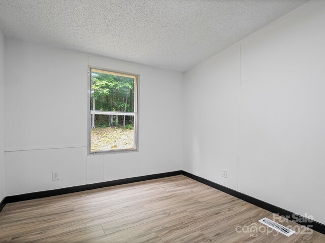 2270 Hartland Forest Dr, Morganton, NC 28655 - photo 8