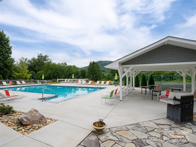 4506 Breakers Ln, Asheville, NC 28806 - photo 37