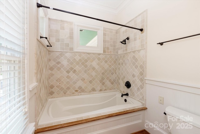 3408 Sandalwood Ln, Waxhaw, NC 28173 - full bathroom with  shower combination, ornamental molding, and plenty of natural light