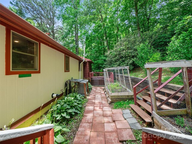 125 Heartland Ln, Burnsville, NC 28714 - photo 14