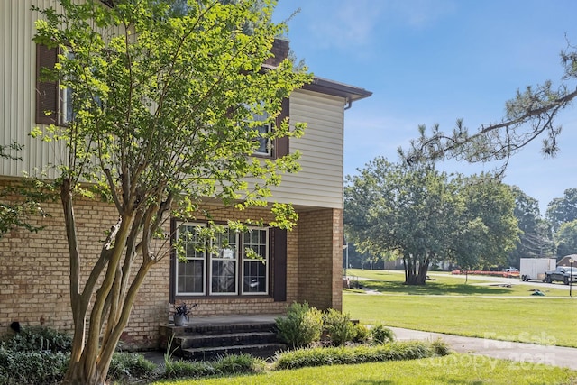 4537 Swan Meadow Ln, Charlotte, NC 28226 - photo 2